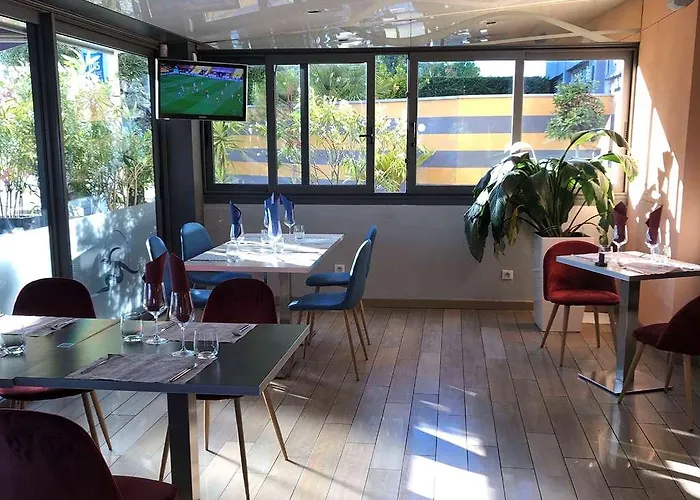 Ibis Budget Palais Nikaia Hotel *
