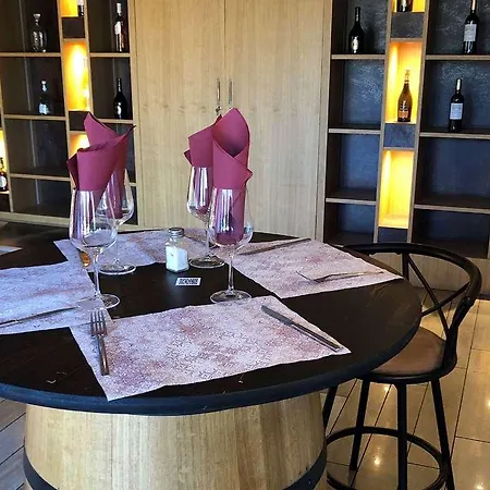 Отель Ibis Budget Palais Nikaia *
