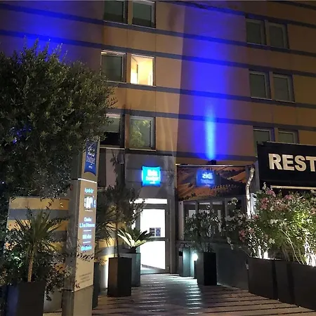 Ibis Budget Palais Nikaia Отель